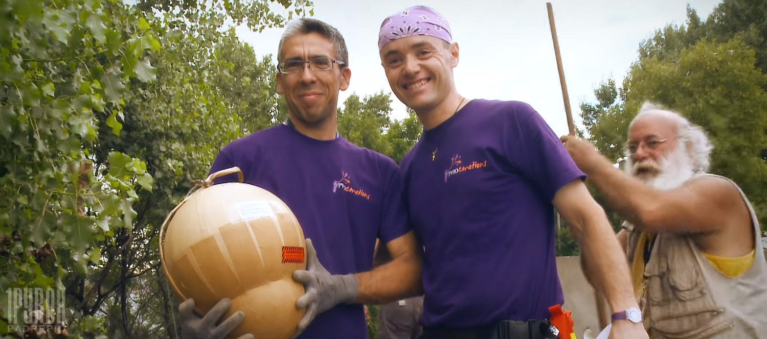Italian Fireworks Factory: From Hand Assembly To A Beautiful Fireworks Show