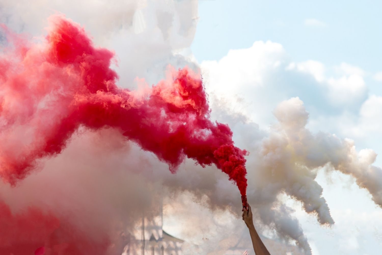 where to buy smoke bombs fireworks