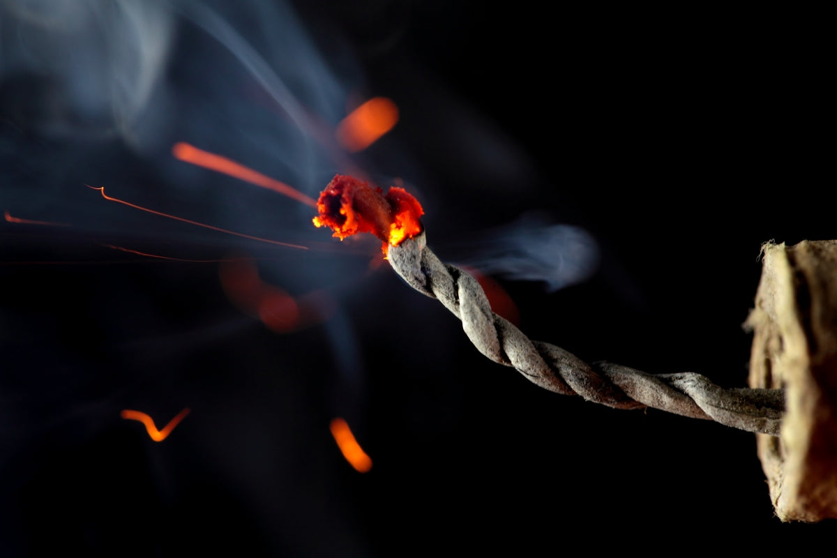 firecracker vs firework