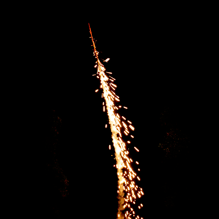 6 SHOTS LARGE ROCKET BARRAGE™