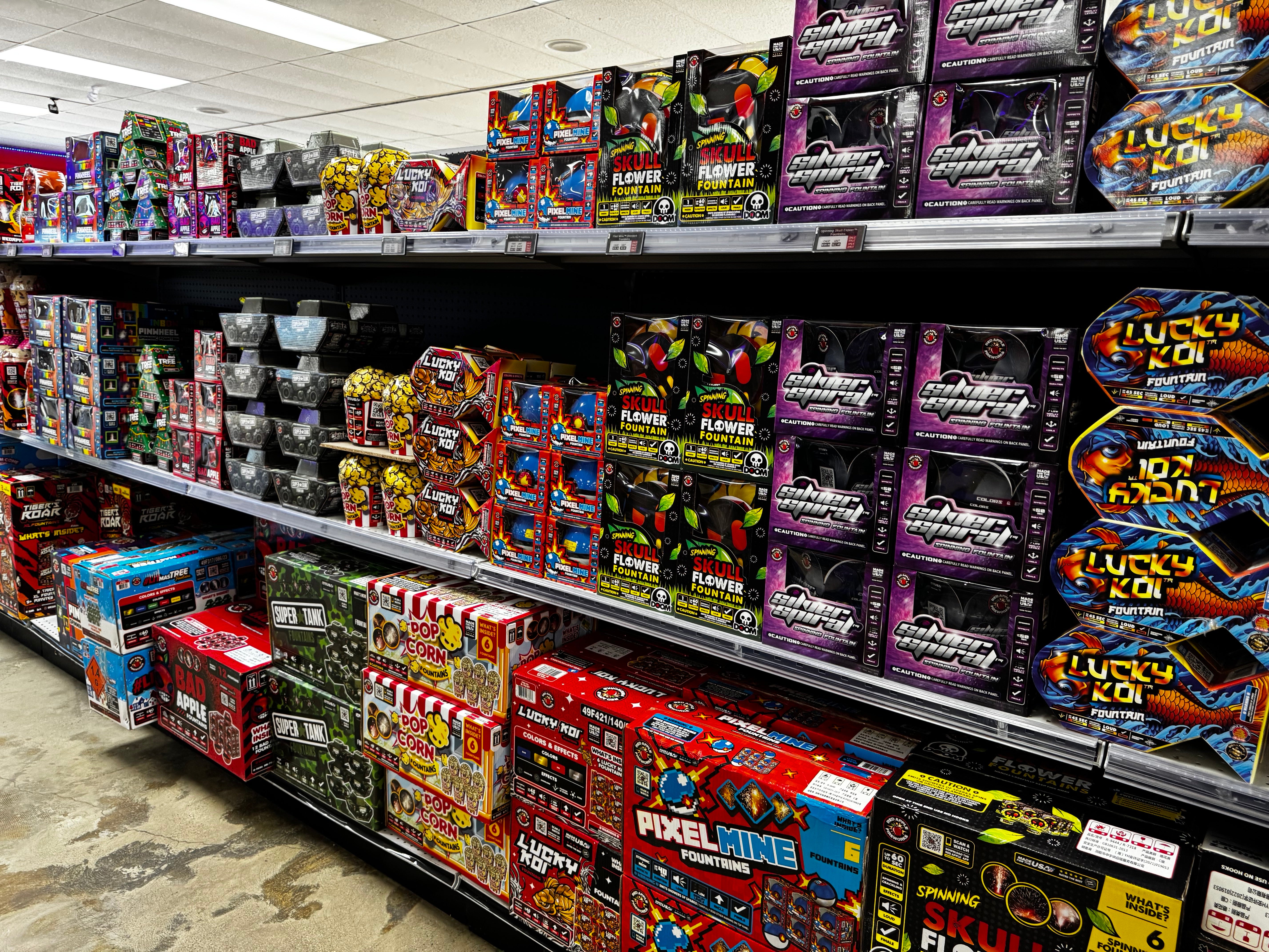 Buy Fireworks in Flint, MI | Red Apple Fireworks Store